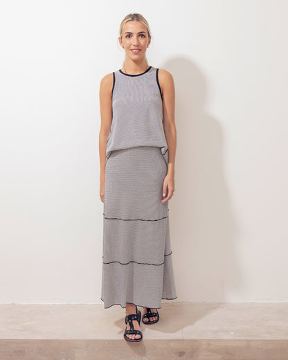 Remera Jimena Negra Y Blanca