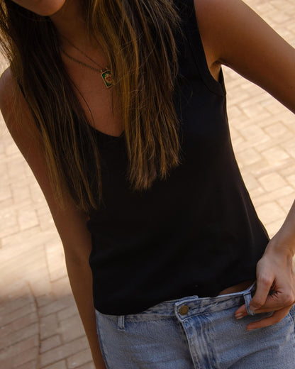 Musculosa Vane Negra