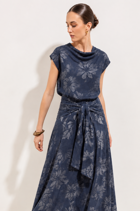 Blusa Rocio Seda Flores Azul