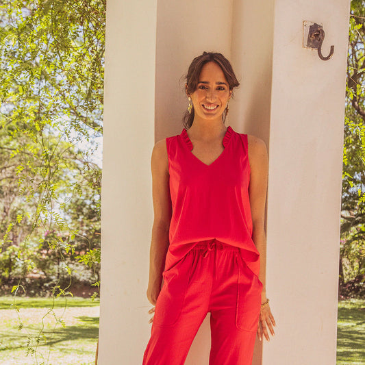 Blusa escote V rojo