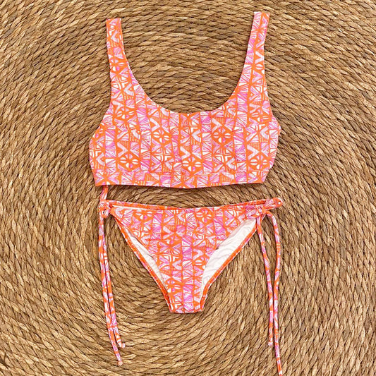 Bikini cuadrado  estampado lila/orange